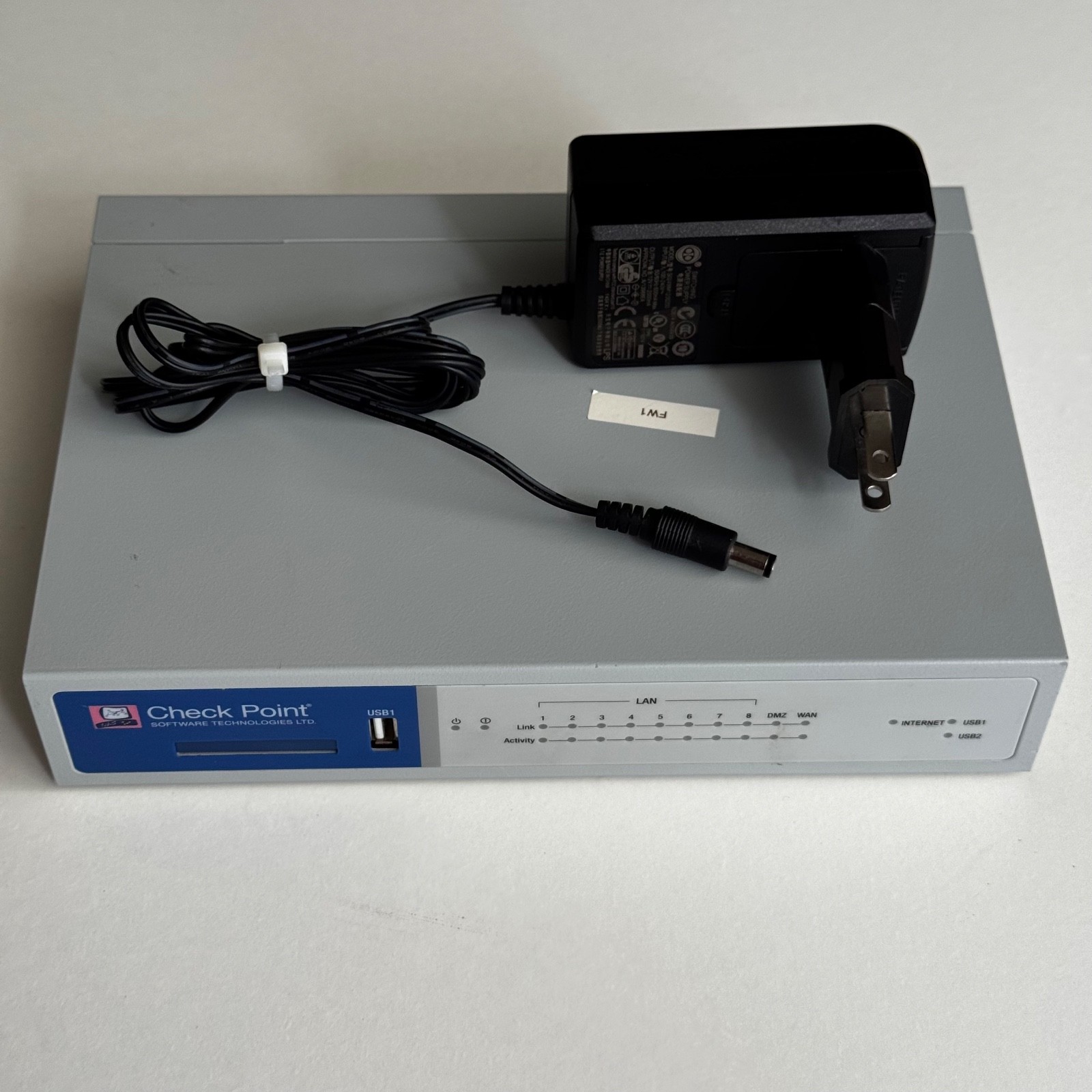Check Point L-50W 8-Port Gigabit Firewall Appliance w/ Adapter