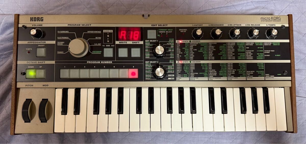 Korg MicroKorg Corg Synthesizer Vocoder Body Only Used