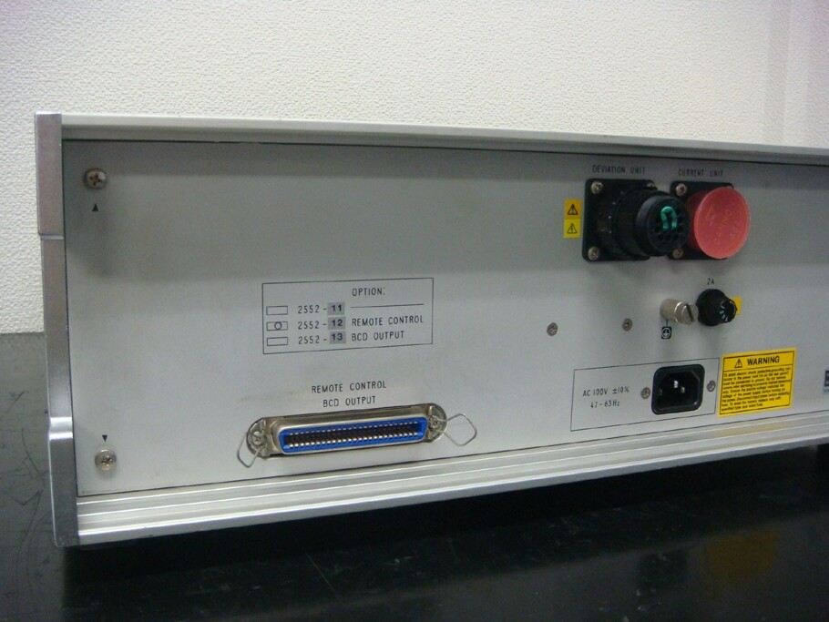 YOKOGAWA 2552-12 1200V 25mA DC Standard Source
