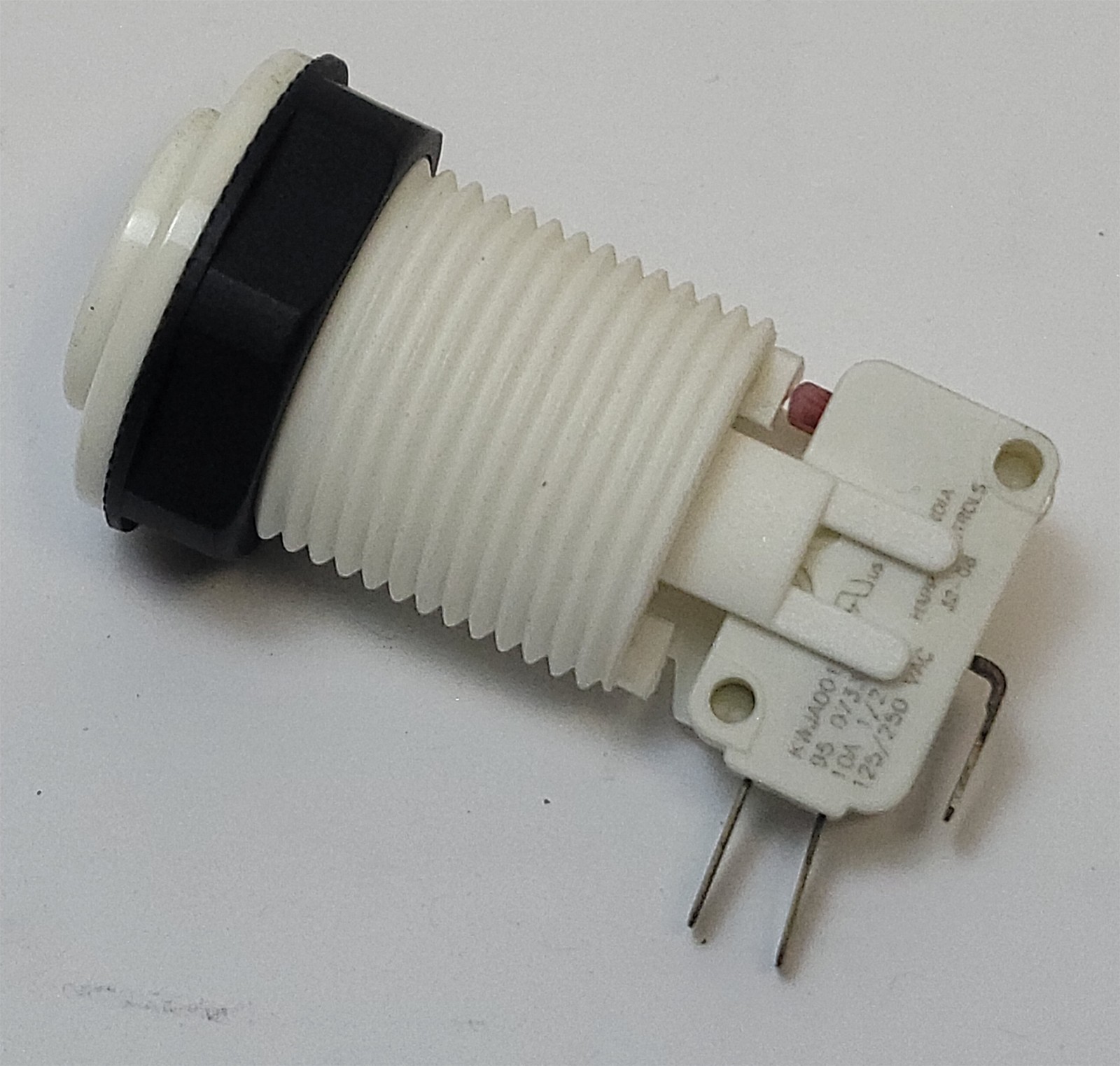Cherry KWJA0017 Microswitch , 10 Amp, 1/2 HP, 125/250VAC, w/ Pushbutton