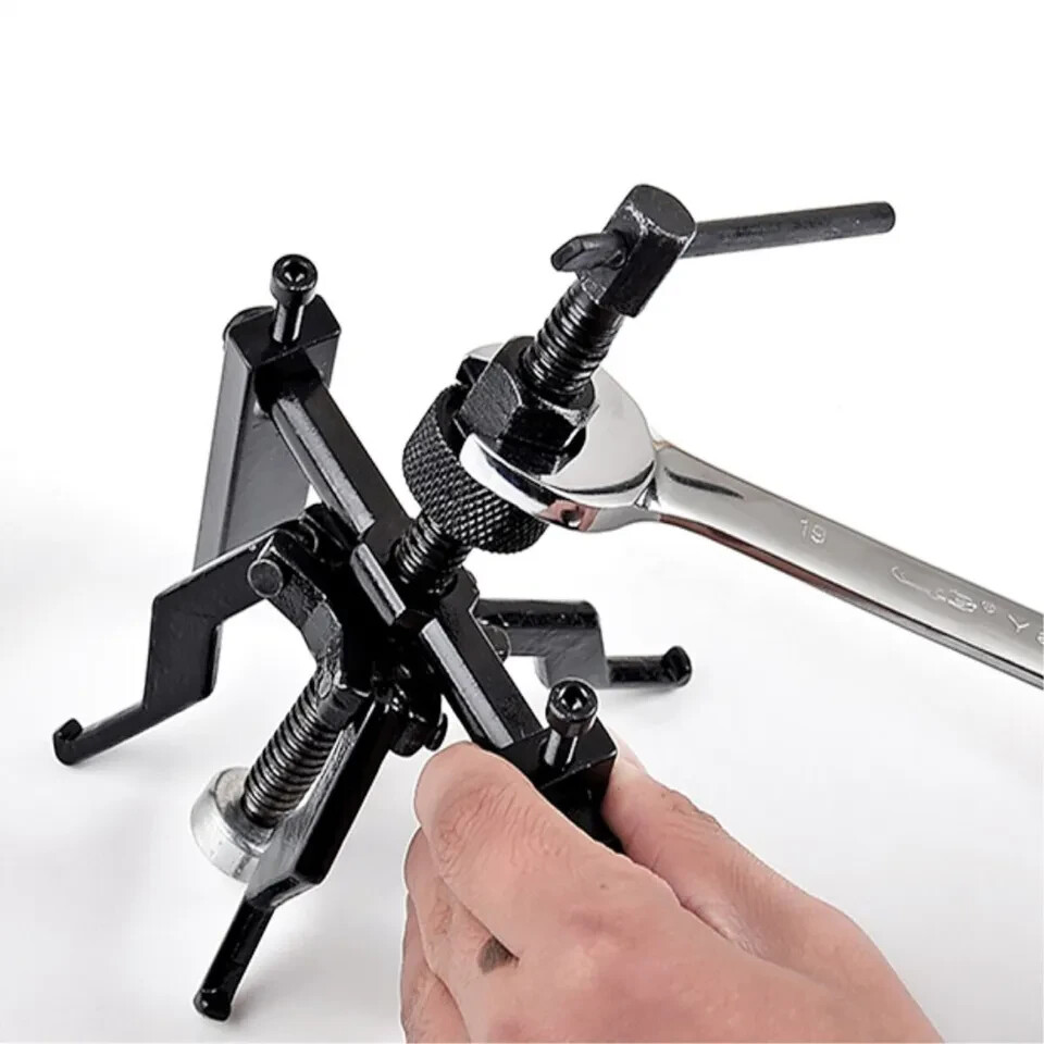 3 JAW INNER BEARING PULLER CAR MOTORCYCLE BUSHING REMOVAL EXTRACTOR HAND TOOL