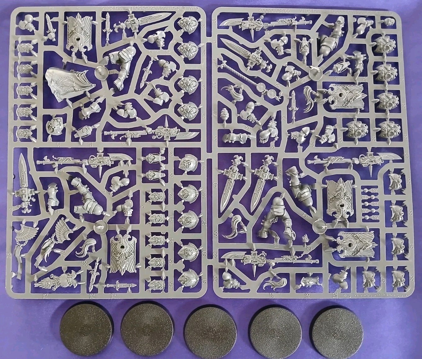 Custodian Guard unit ( 5 models ), Warhammer 40K - Adeptus Custodes, NEW