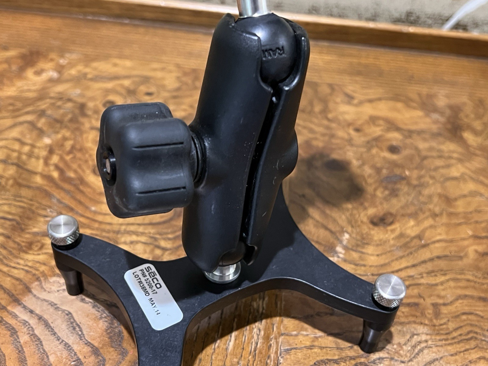 SECO 5200-17 Survey Mount Bracket & Socket Claw