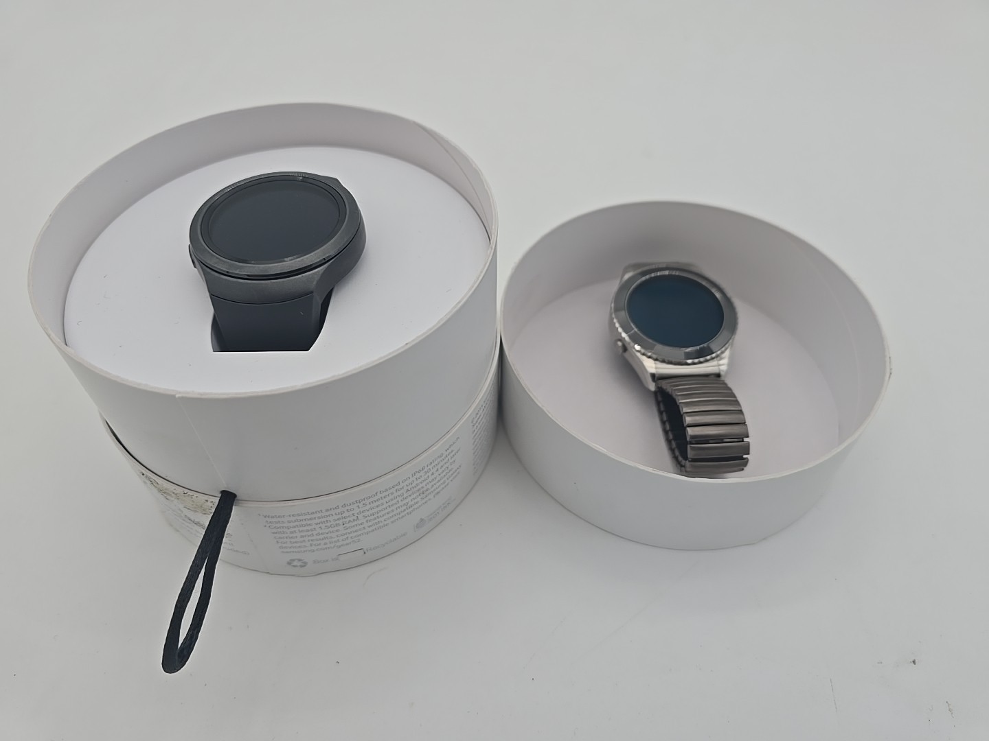 Lot Of 2 Samsung Galaxy Watch Gear S2 SM-R720 Dark Grey With Steel Band.