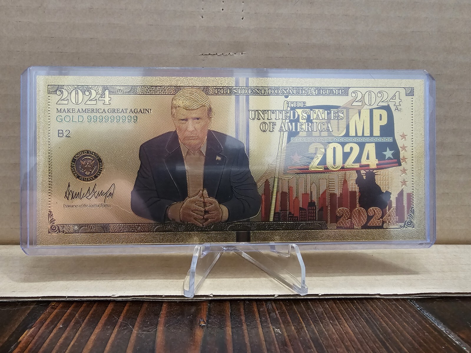 Donald Trump POTUS Playboy Card & Gold FOIL Bills!!!!!