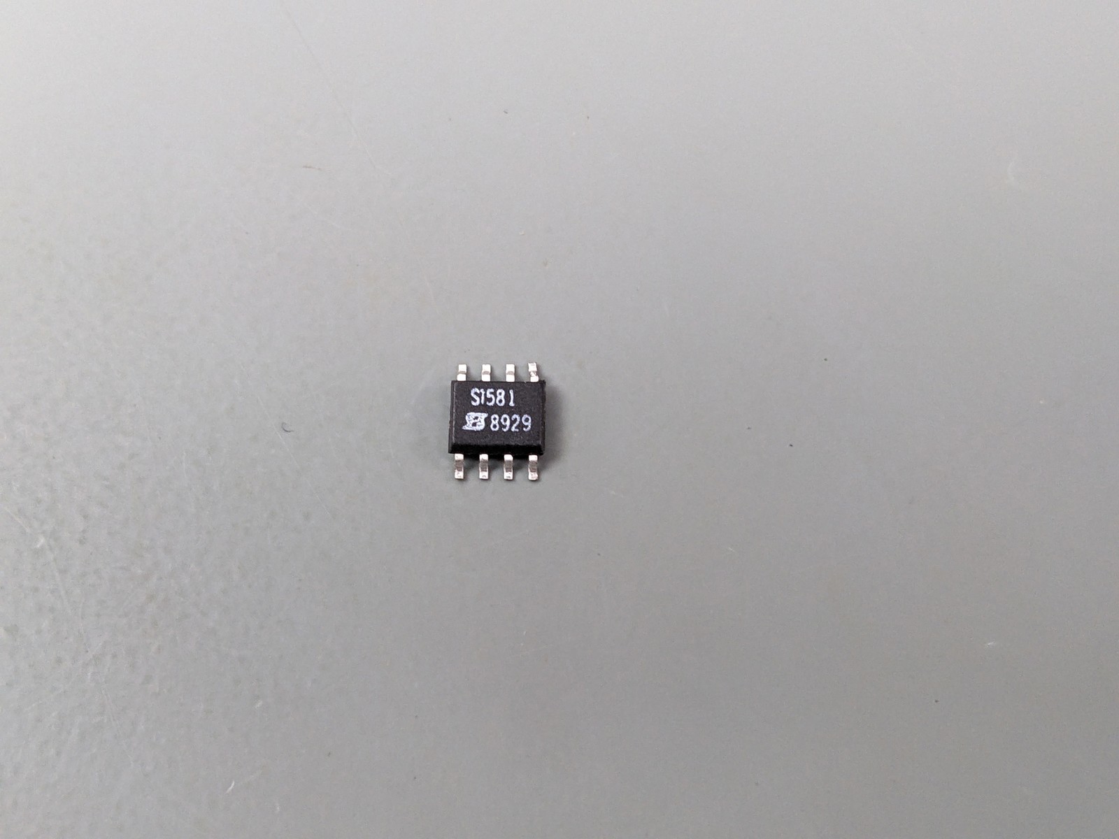 Siliconix SI581 Unity-Gain Video Buffer IC