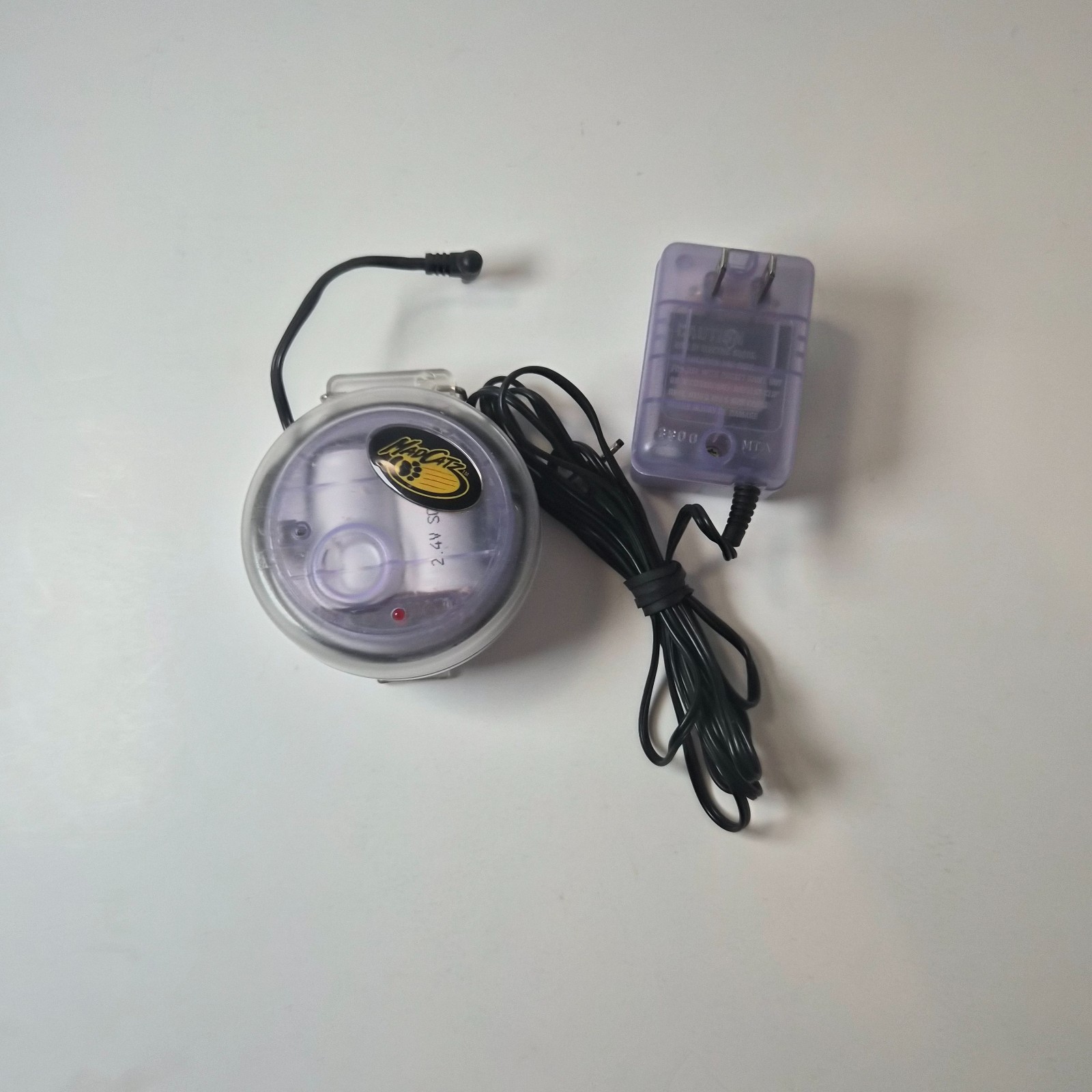 Mad Catz Game Accessory Charger w/ AC Adapter Tested (N1)