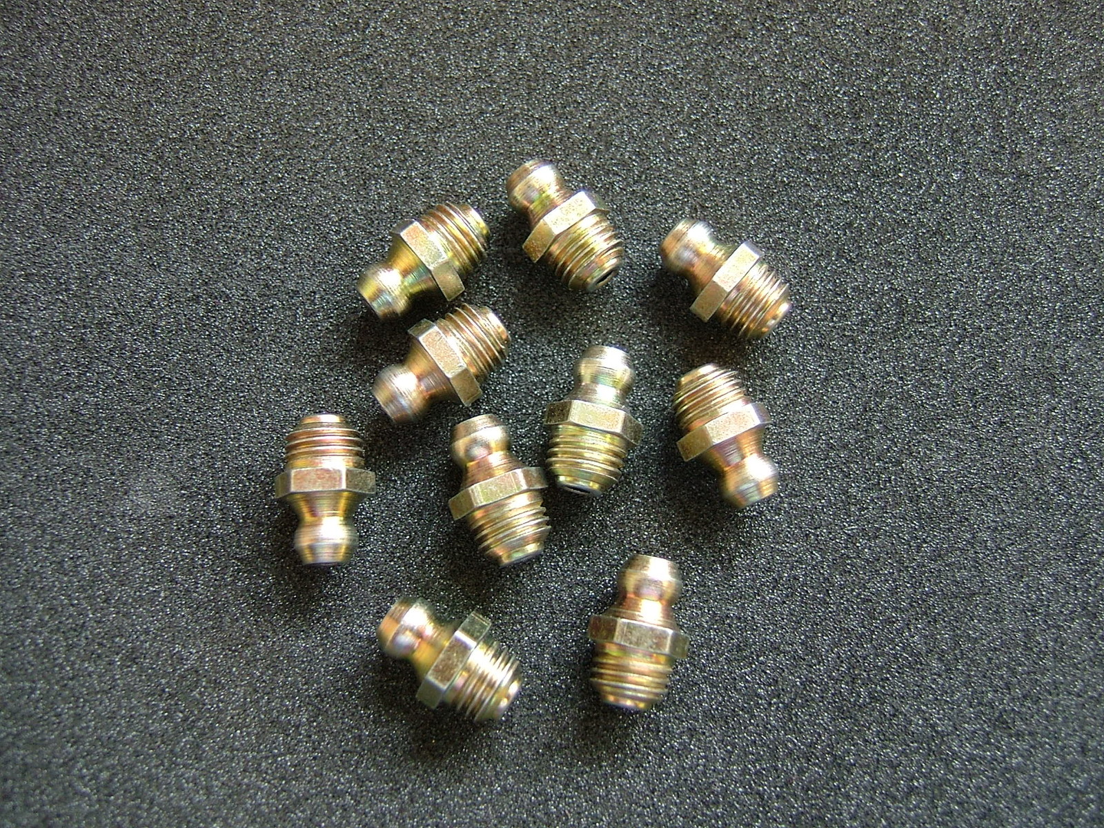 Grease Zerk Fitting Metric M6 x 1 Straight (pack of 10) - British Made