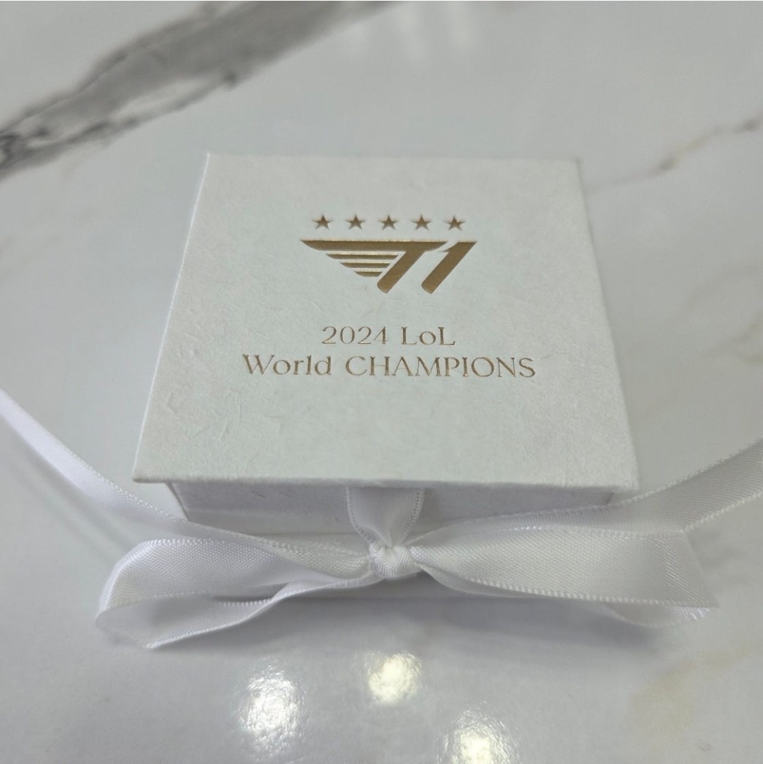 Faker T1 League of Legends 2024 Worlds Champion Artisan Keycap Limited Edition
