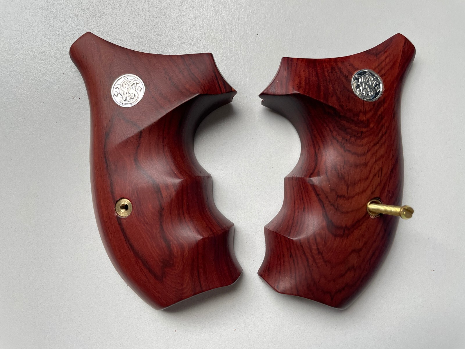 New Grip For S&W, K/L Round Butt 686 Revolver Grips padauk open back