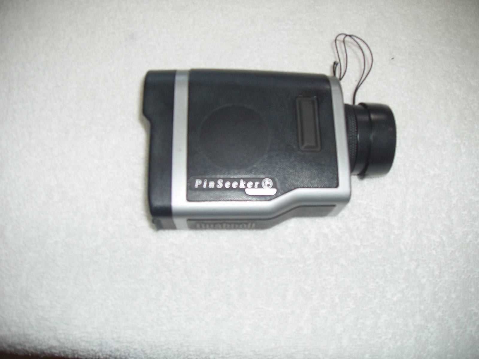 Bushnell Pinseeker 1500 Laser Rangefinder 7x26 w/Lens Cap