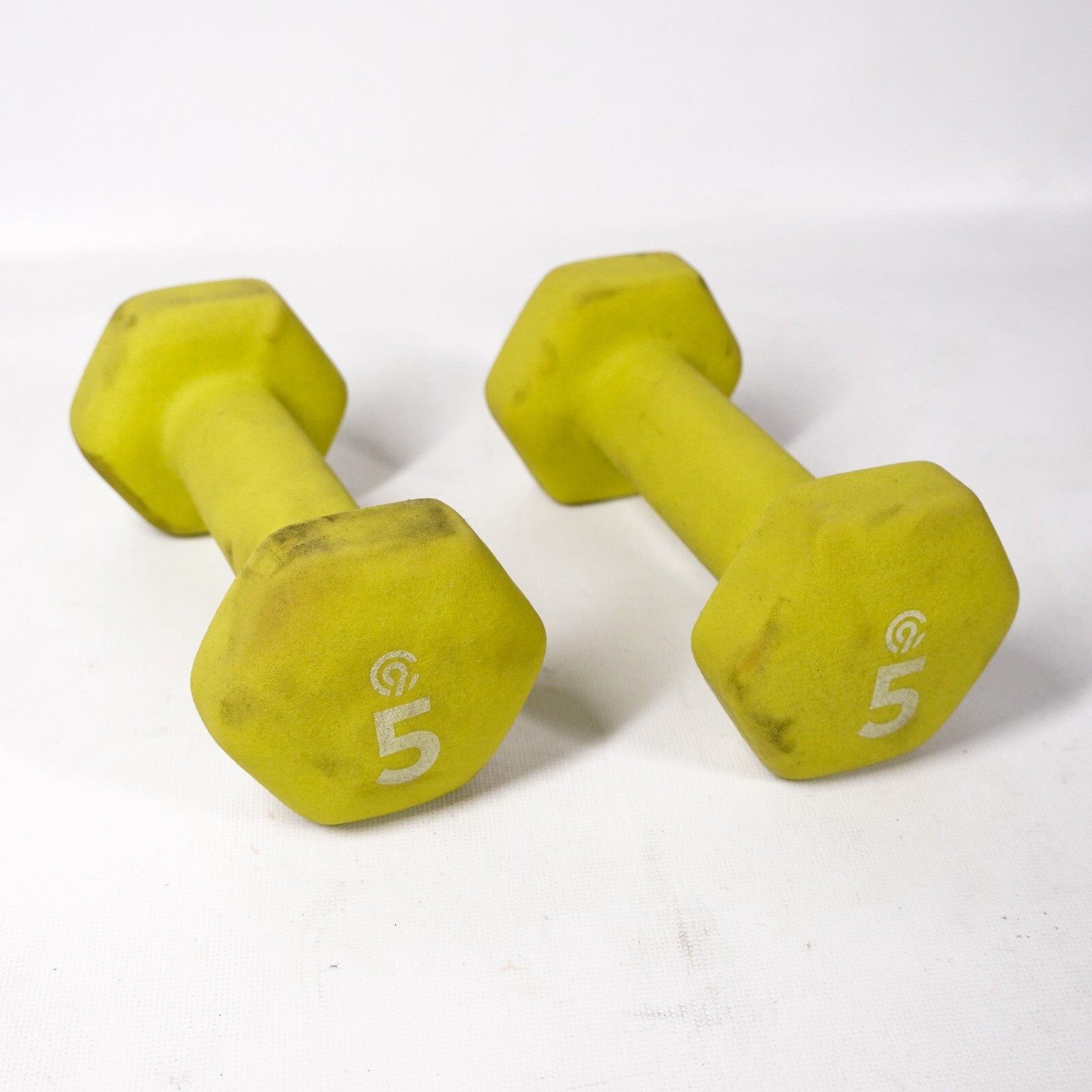 5 LB Neoprene Hex Rubber Coated Dumbbell Hand Weights Set of 2 Green