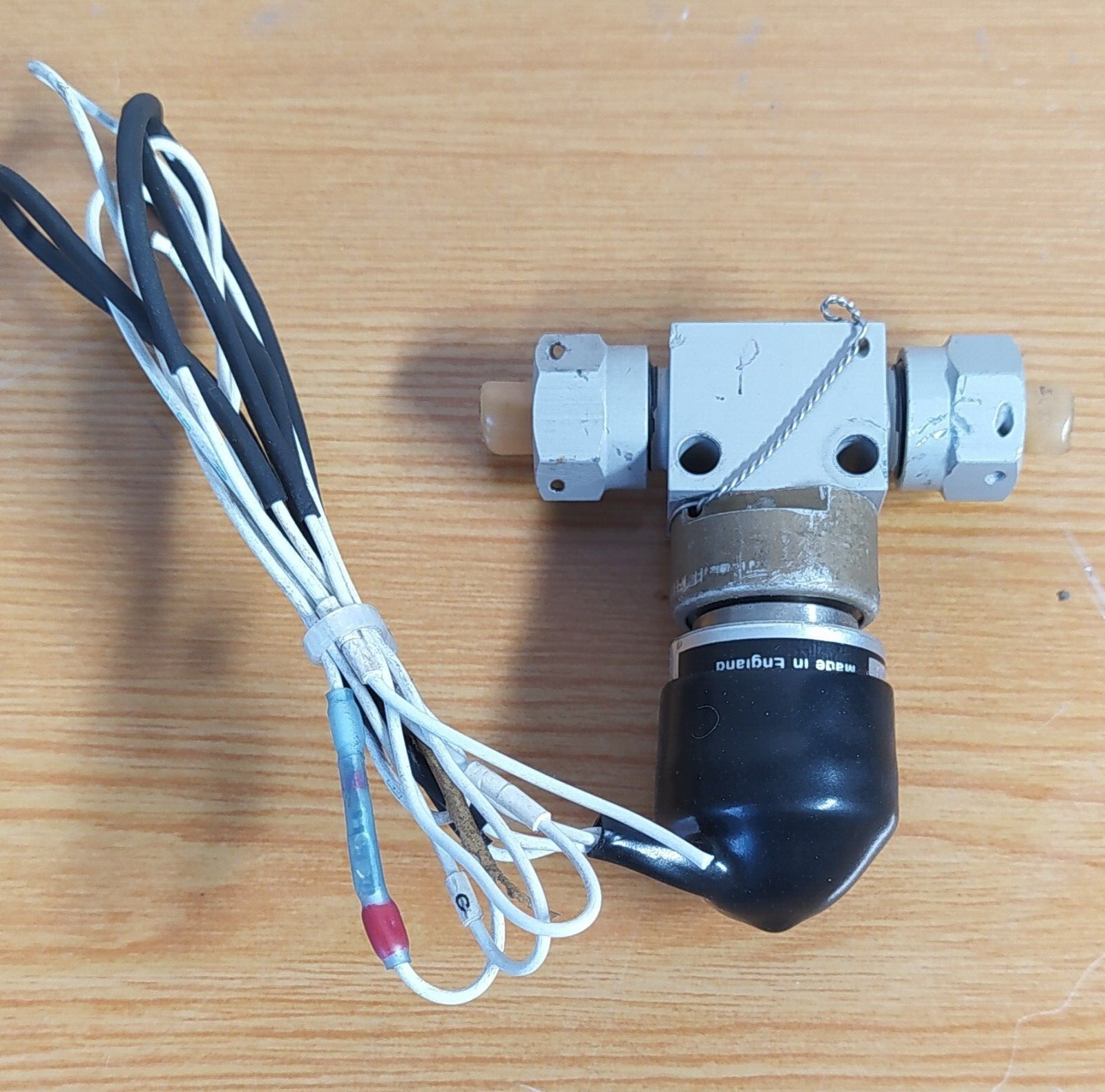 P041B075 TKS De-Ice Pressure Switch