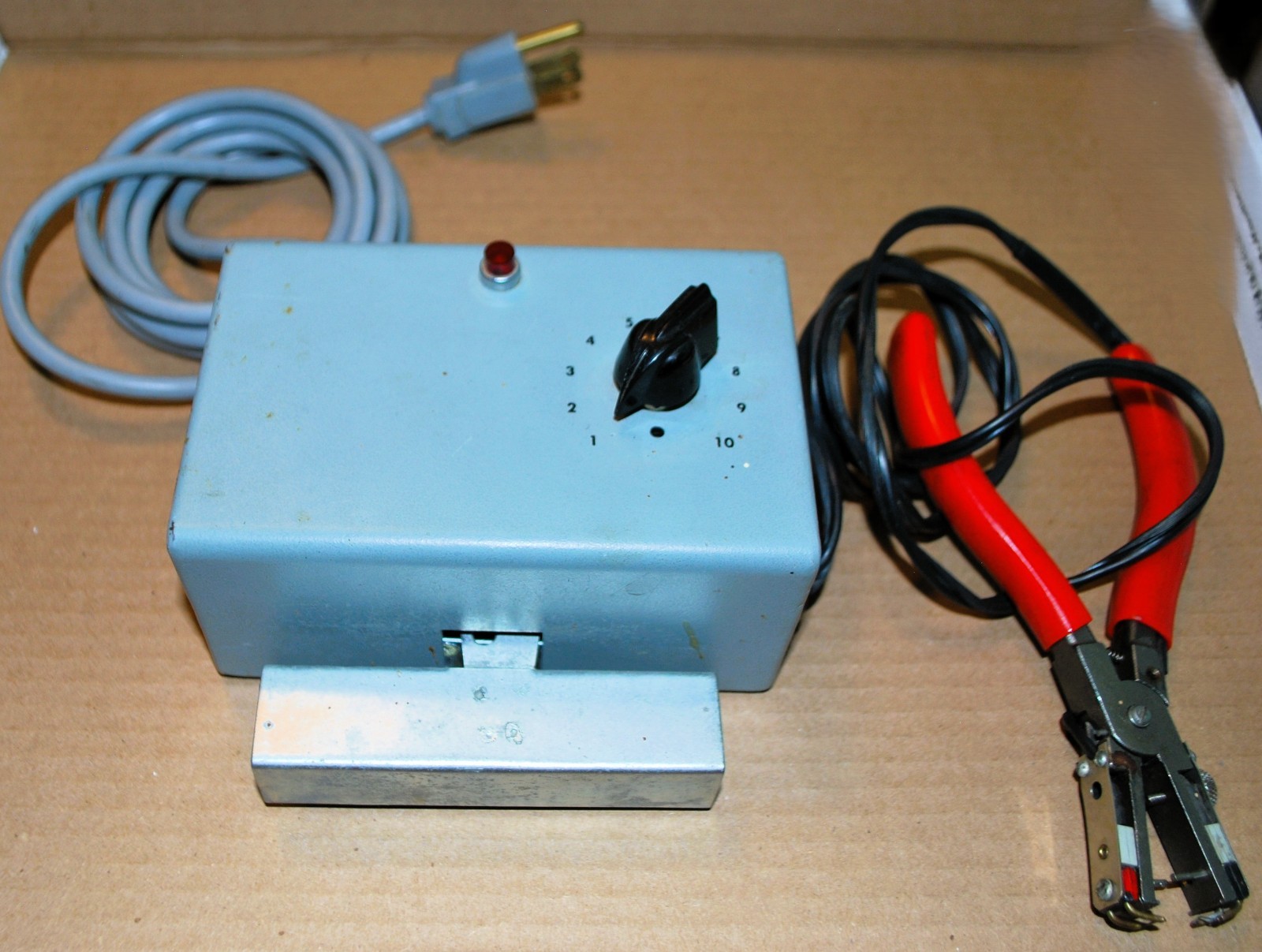 Pioneer Magnetics PM 1056 Thermal Wire Stripper with Clamp PM1056 10W