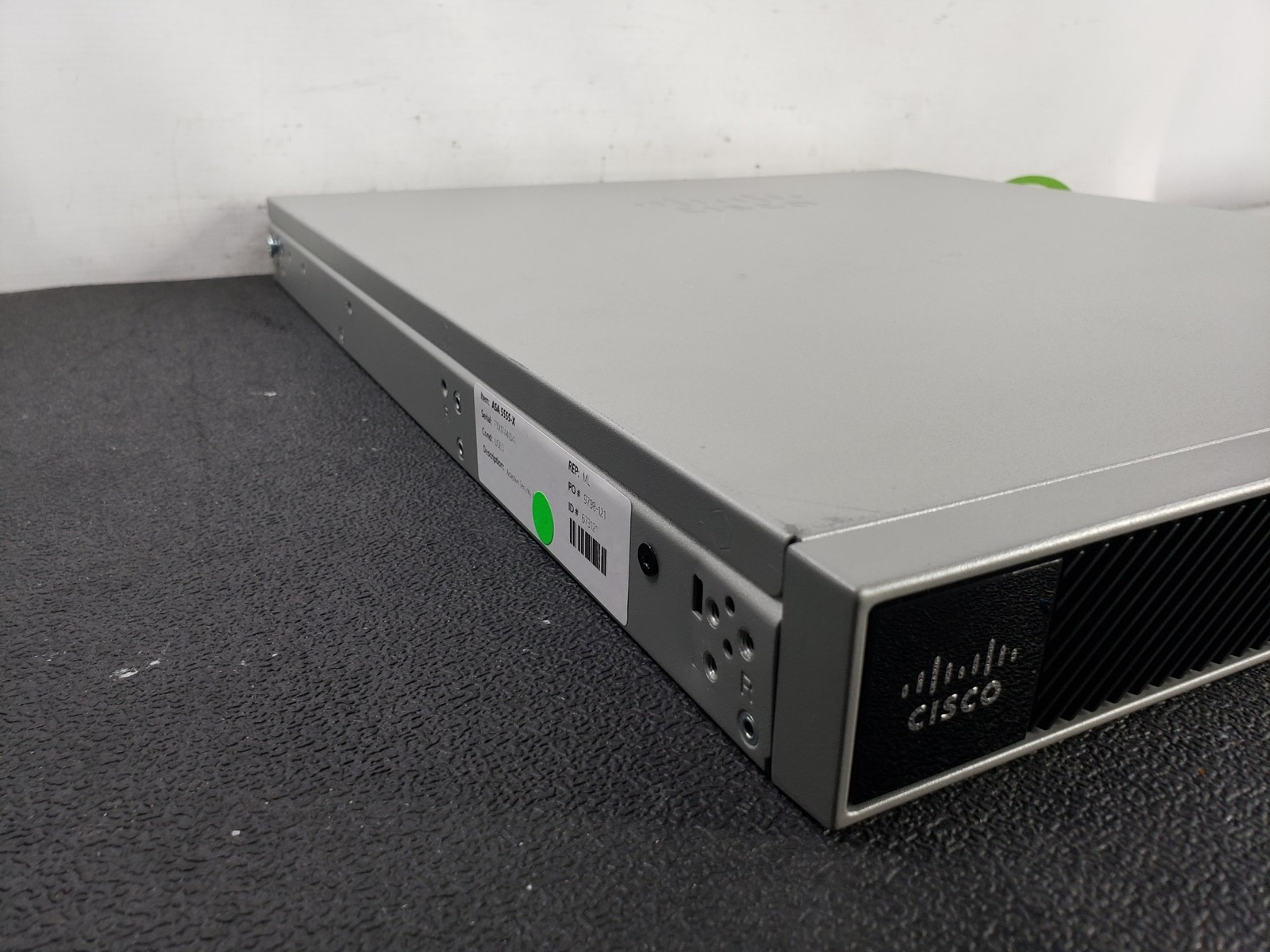 Cisco ASA5555-X Adaptive Security Appliance
