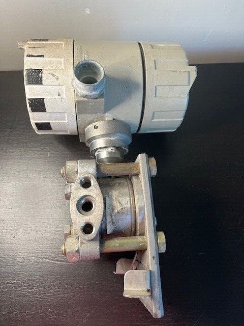 Bailey BCN7421515120 Pressure Transmitter 4-20mA