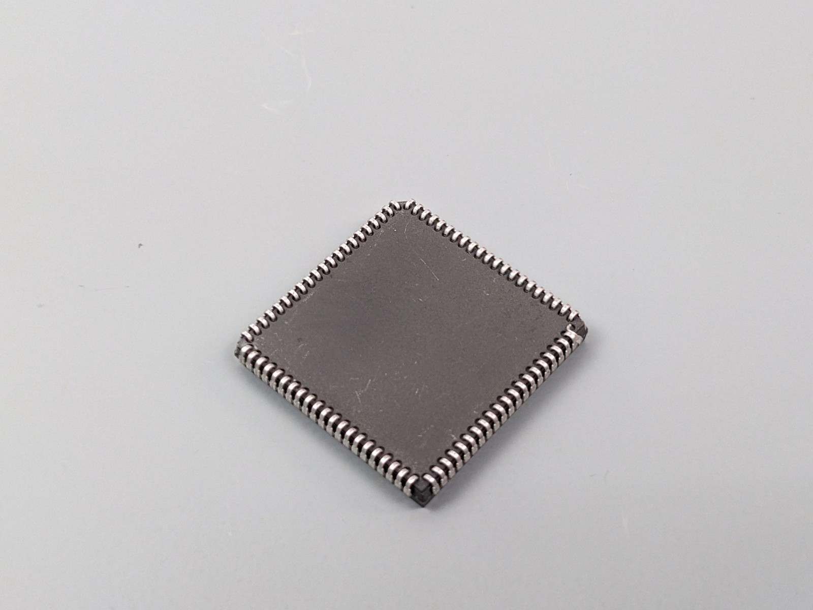 Chips P82C206 H1 Enhanced AT Chipset IC