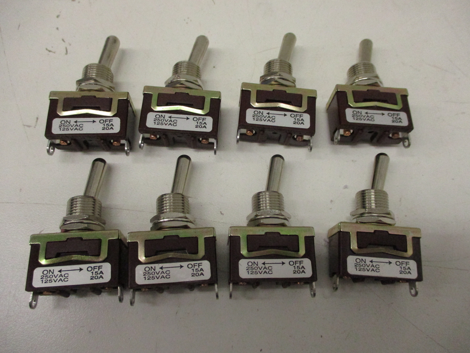 *NEW* (BOX OF 8) SPC TECHNOLOGY SPC11166 TOGGLE SWITCH TYPE SPC
