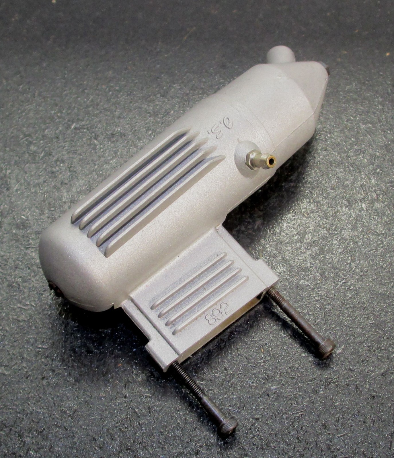 O.S. MAX-25FX 4.07cc 2-Stroke Glow Engine Includes muffler; used for RC airplane