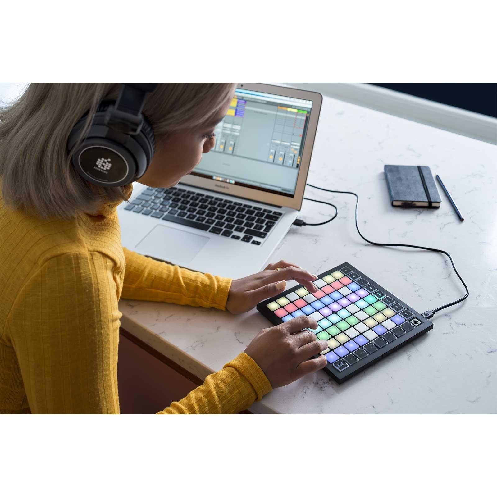 Novation Launchpad Mini MK3 Grid 64 RGB Pad Controller for Ableton Live