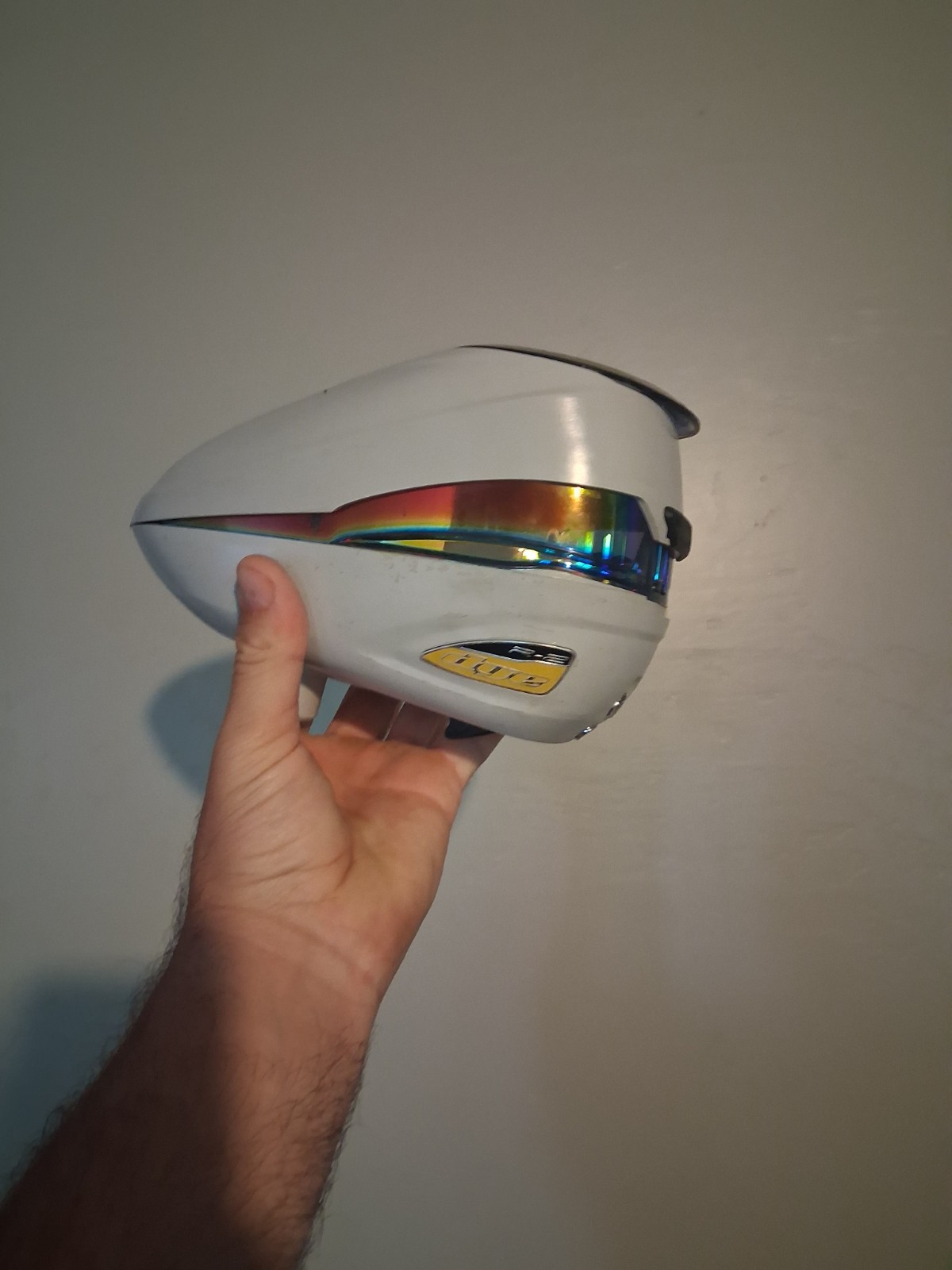 Dye R2 paintball loader With Speed Feed white