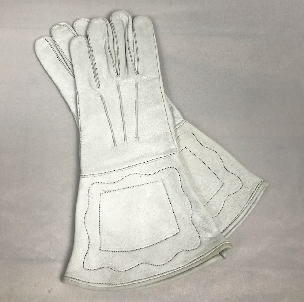 White Leather Gauntlets - Civil War Reenactment US or CS - Size Small