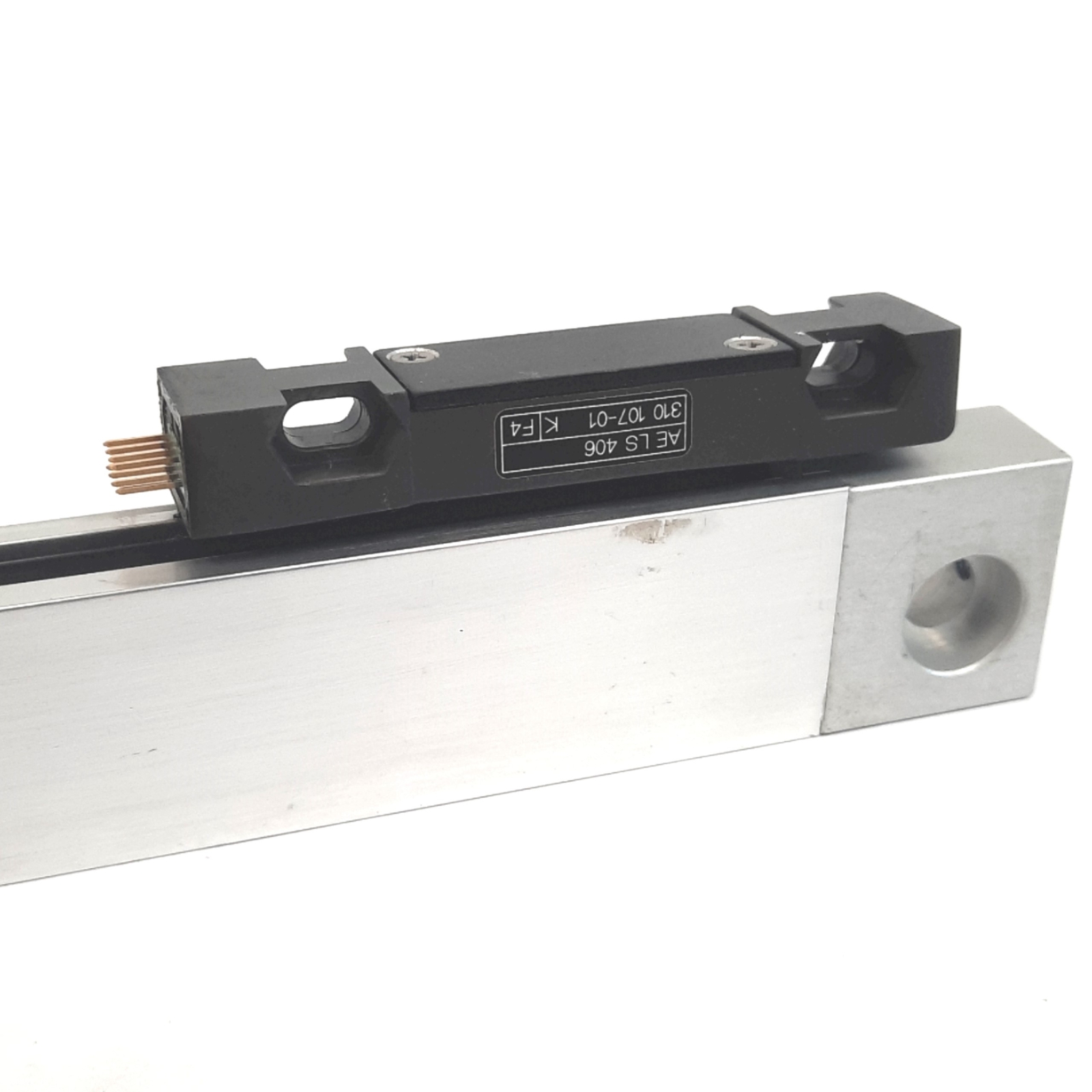 Heidenhain LS 406 Linear Encoder, Measuring Length: 820mm, 329 982-31