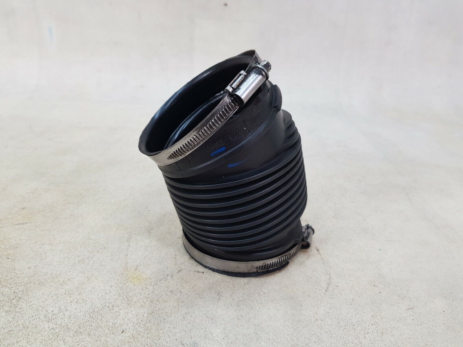 BMW M5 F06 F12 F13 F10 11-16 PASSENGER AIR INTAKE PIPE TUBE DUCT 7843278