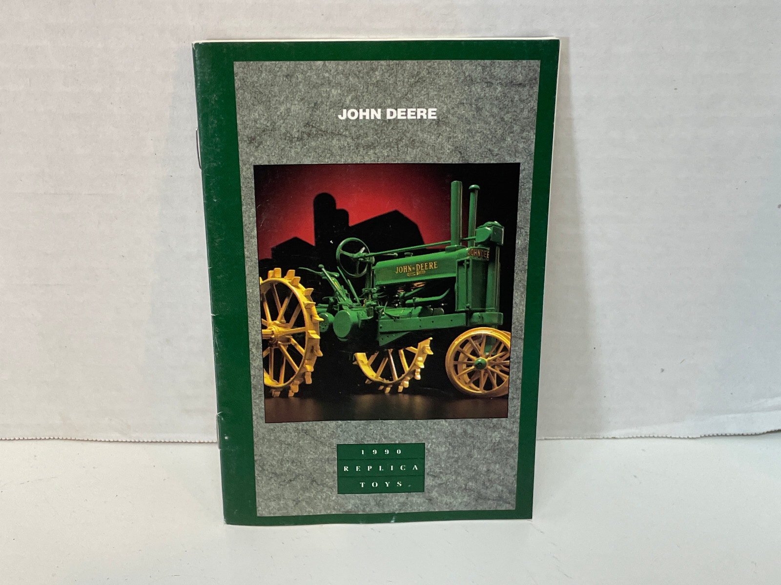 Ertl John Deere Look Book 1990 4" x 6" L@@K