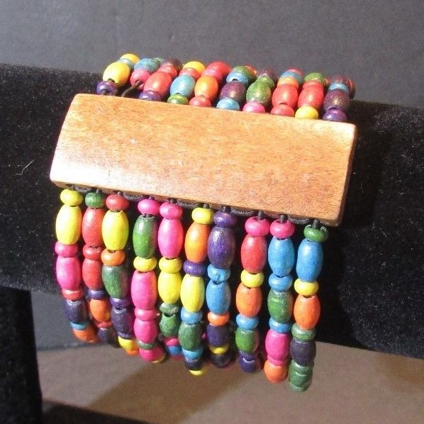 Handcrafted Multi-Colored Beaded Bracelet (601180