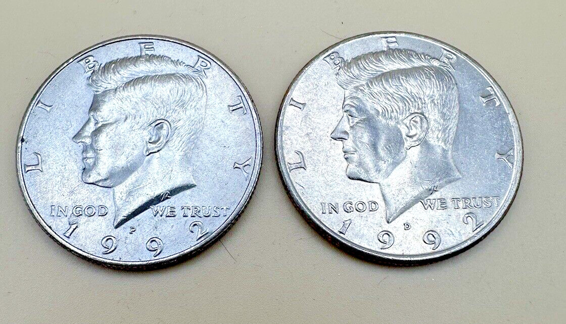 1992 P & D Kennedy Half Dollar Set (2 coins)  AVG CIRCULATED