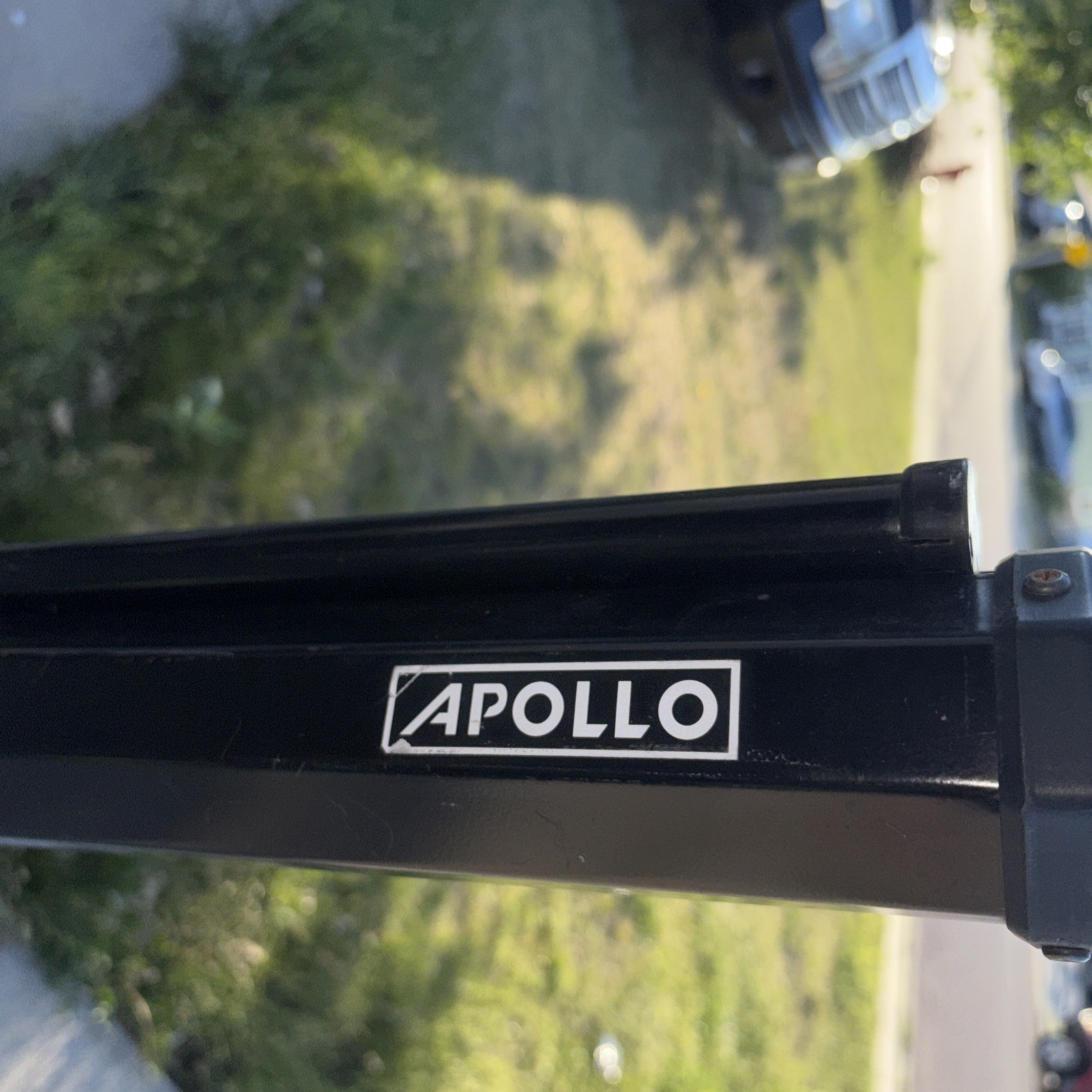Apollo Portable Tripod Projection Screen 60" x 60" High-Resolution