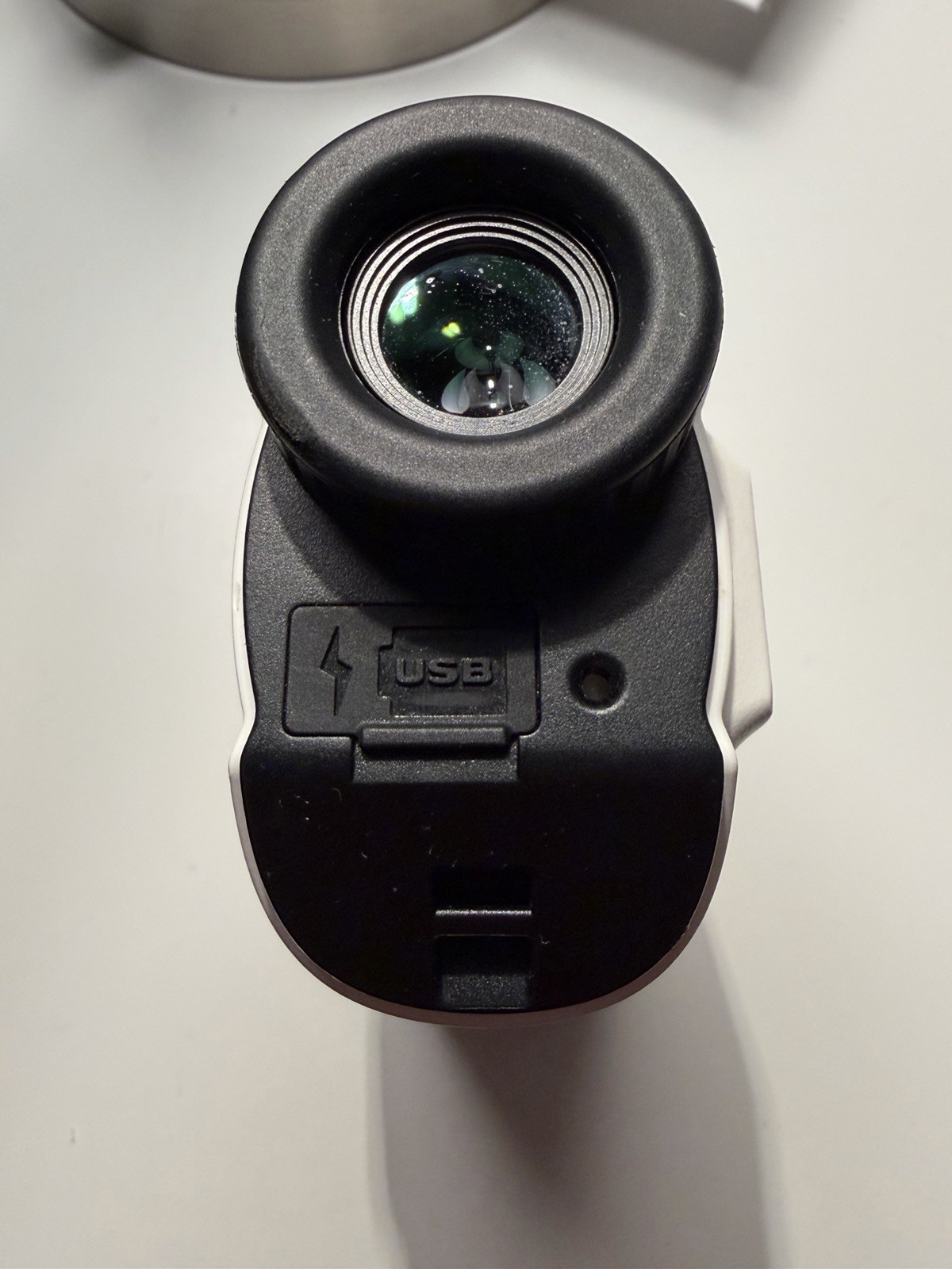 CS5 Golf Rangefinder Magnetic Hold White/Black Plastic USB Rechargeable