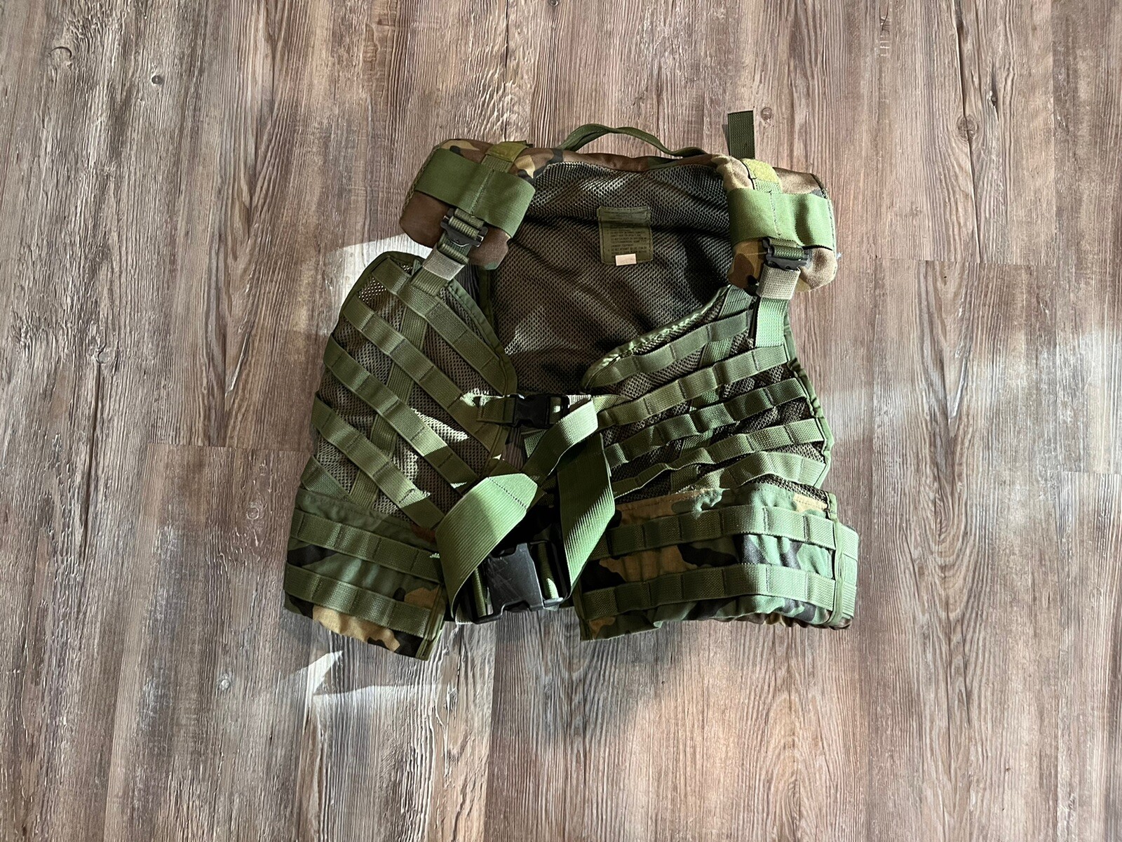 OLDGEN SOF RARE USGI SPEAR Load Bearing Vest MOLLE Woodland Camo Safariland ELCS