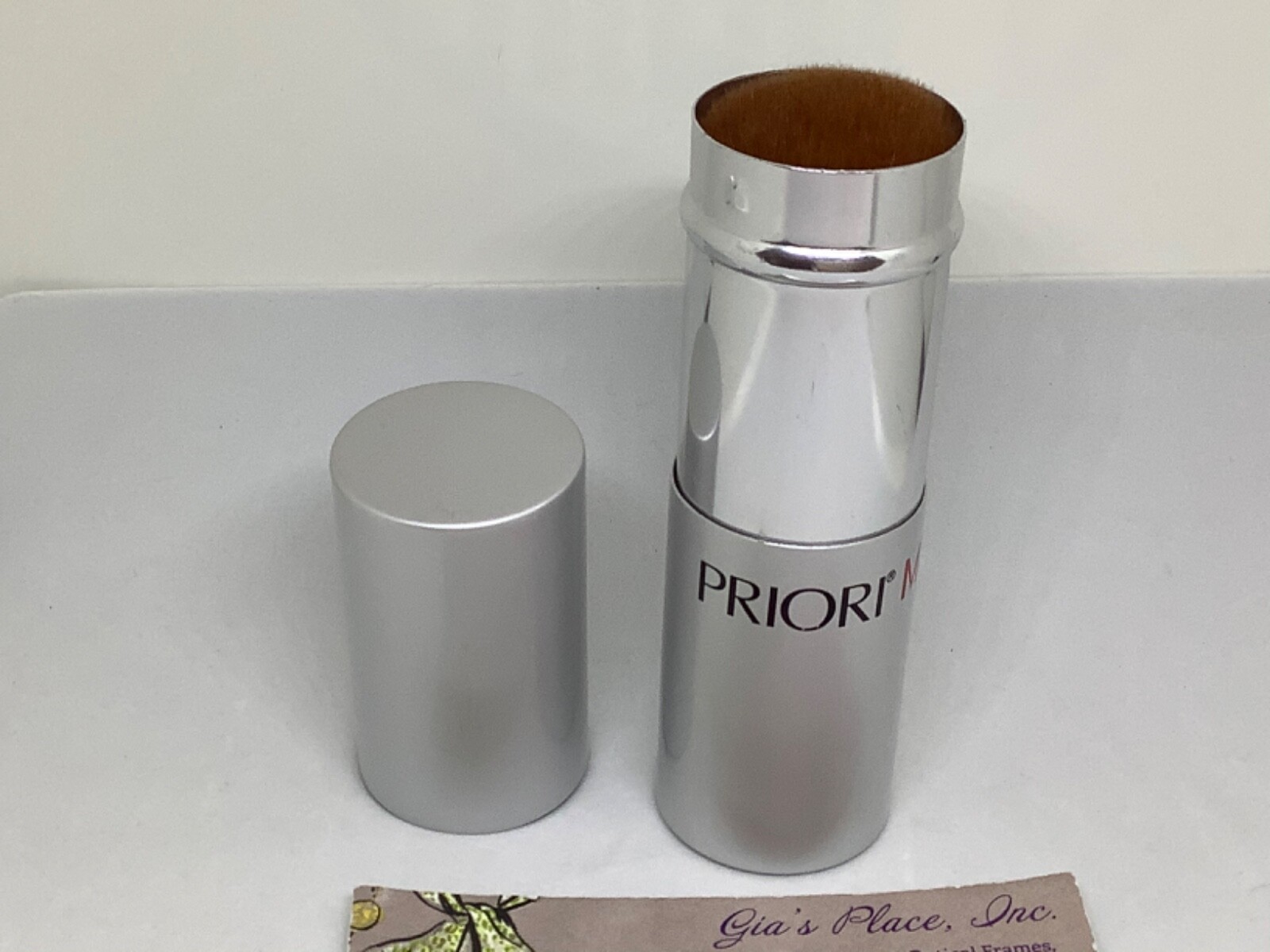 BRAND NEW PRIORI MD VERY LARGE KABUKI RETRACTIBLE BRUSH PMD4690-04 CRUELTY FREE