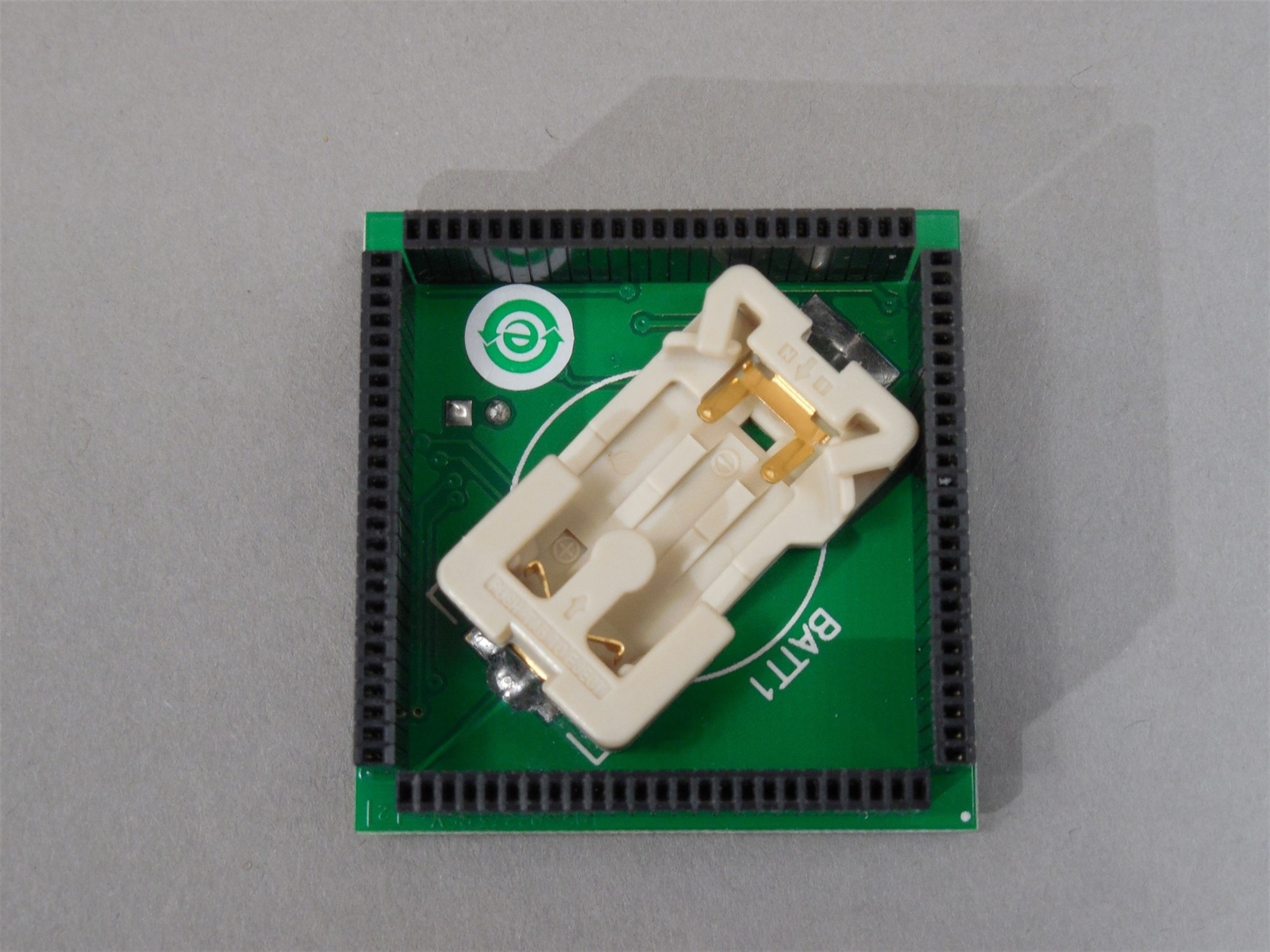 Microchip PIC24FJ128GA310 Plug-in Module MA240029