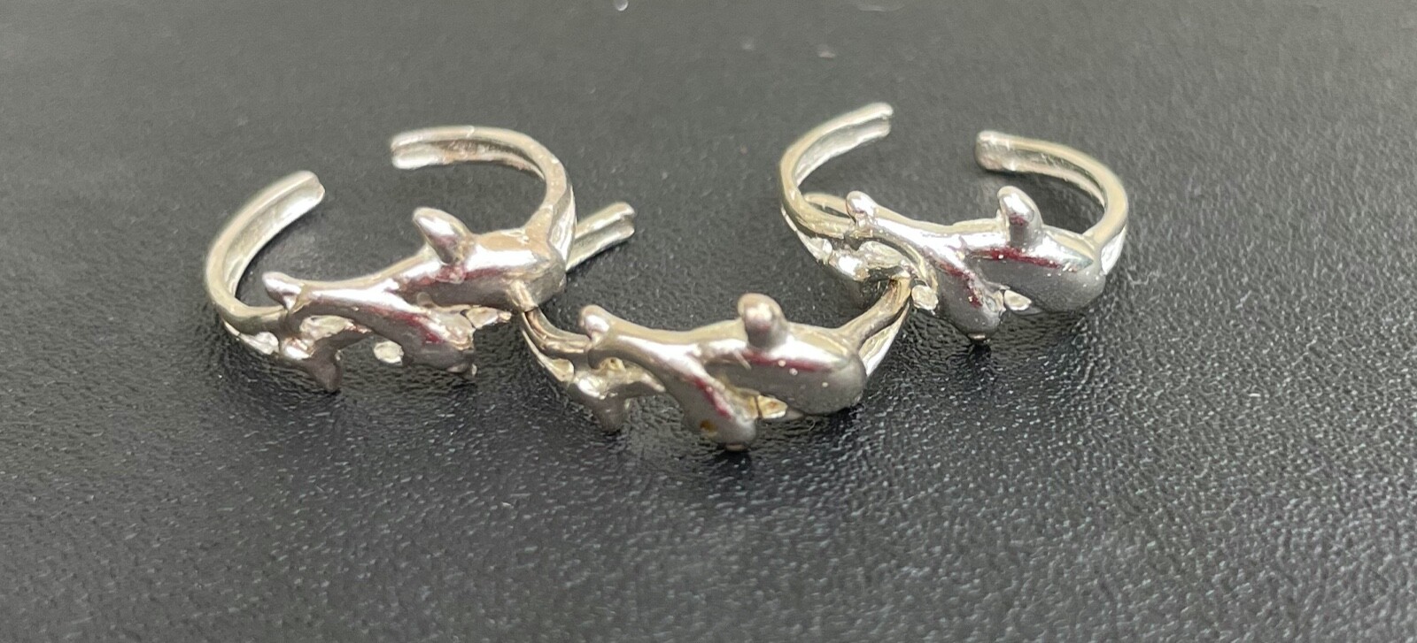 Two Jumping Dolphins toe Ring Genuine .925 Sterling Silver Adjustable Gift Box