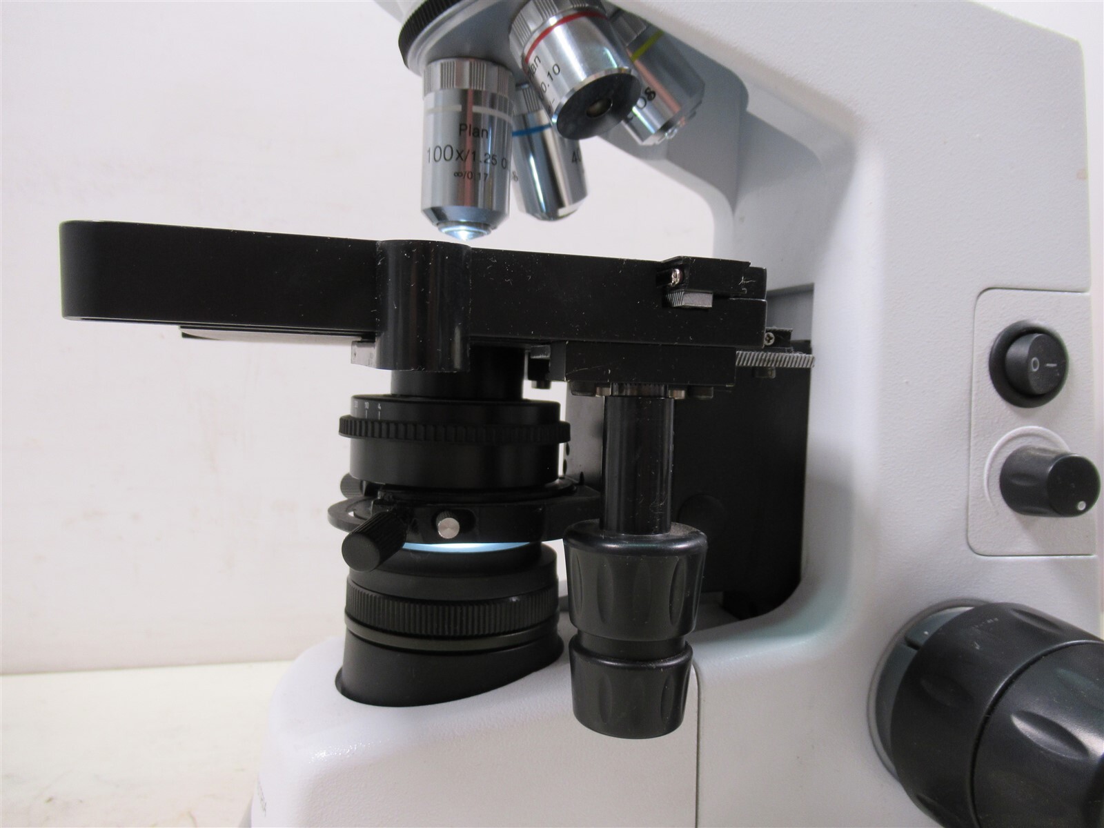 Micros Austria Daffodil Binocular Microscope 4 Objectives & Eyepieces MCX100LED