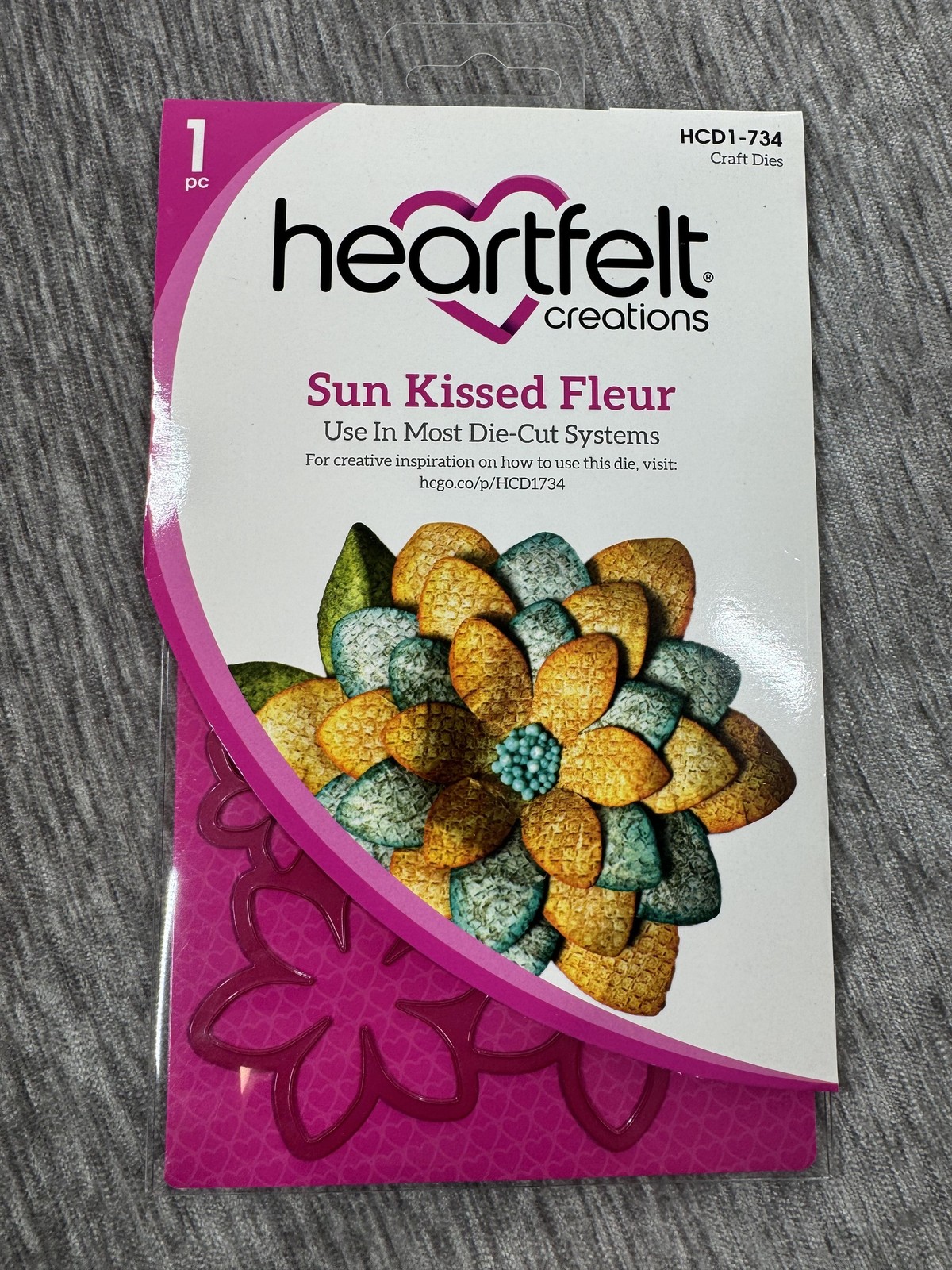 Heartfelt Creations Sun Kissed Fleur Craft Die Set HCD1-734 Floral Cutting Dies