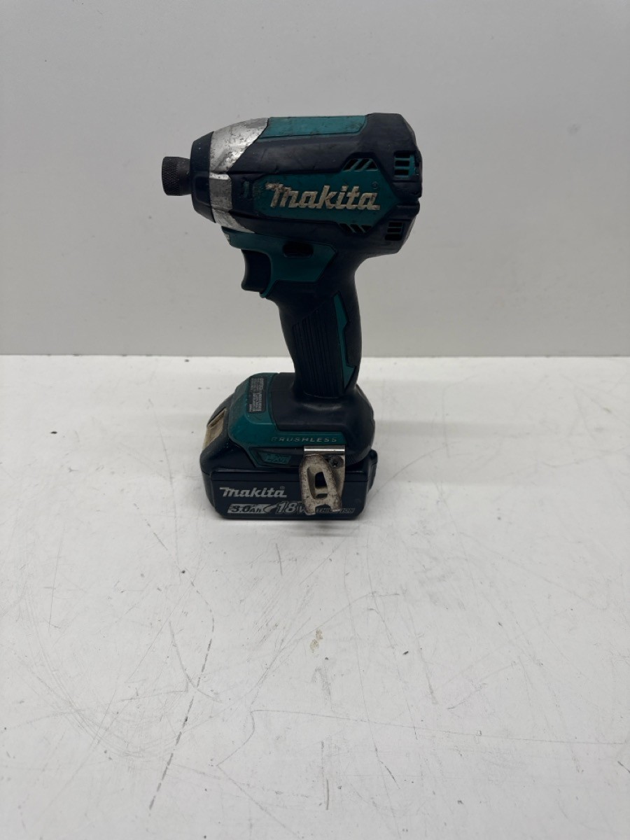 MAKITA IMPACT DRILL 1/4" (P28020356)