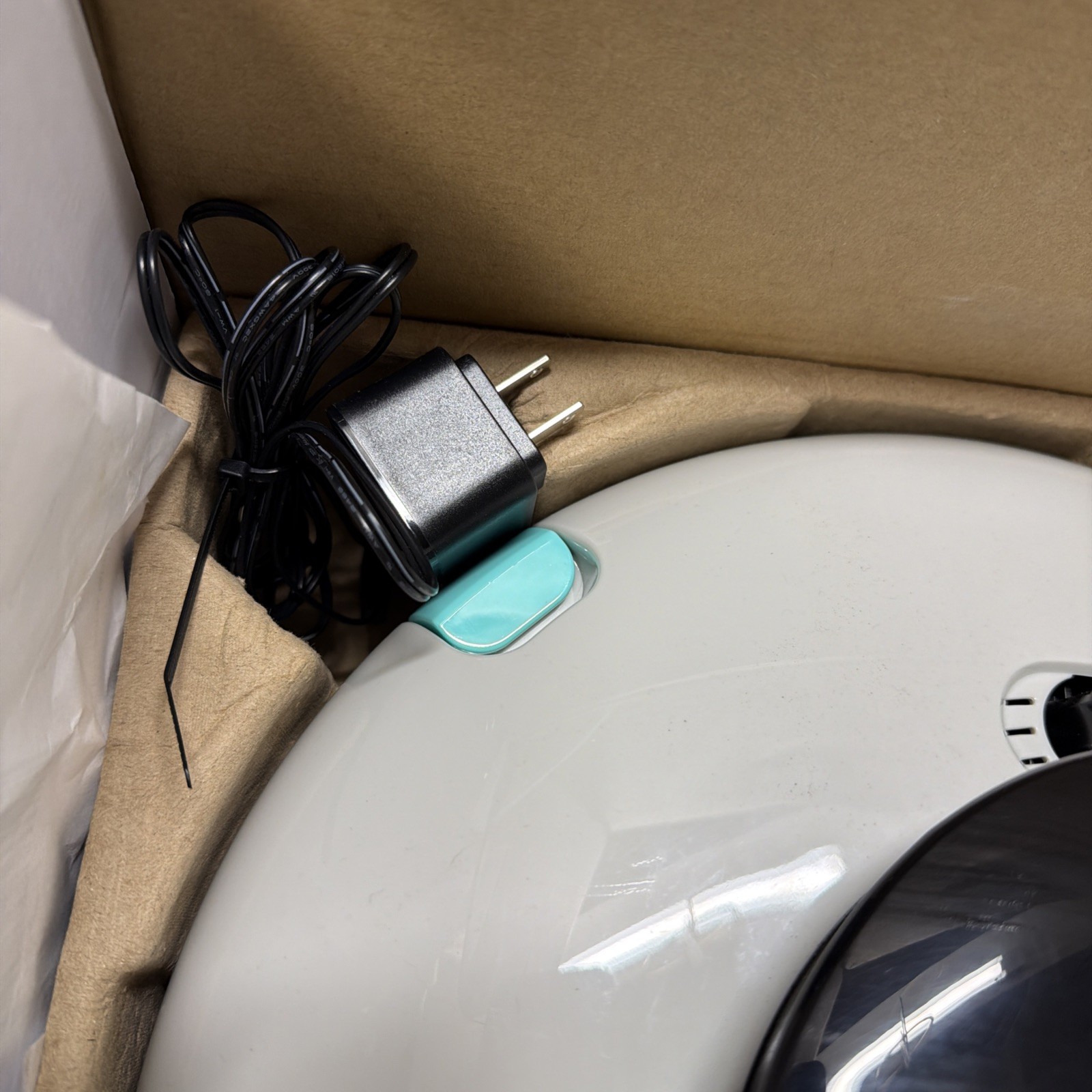 LYDSTO Cordless Robotic Pool Cleaner, Automatic Pool Vacuum, Dual-Motor
