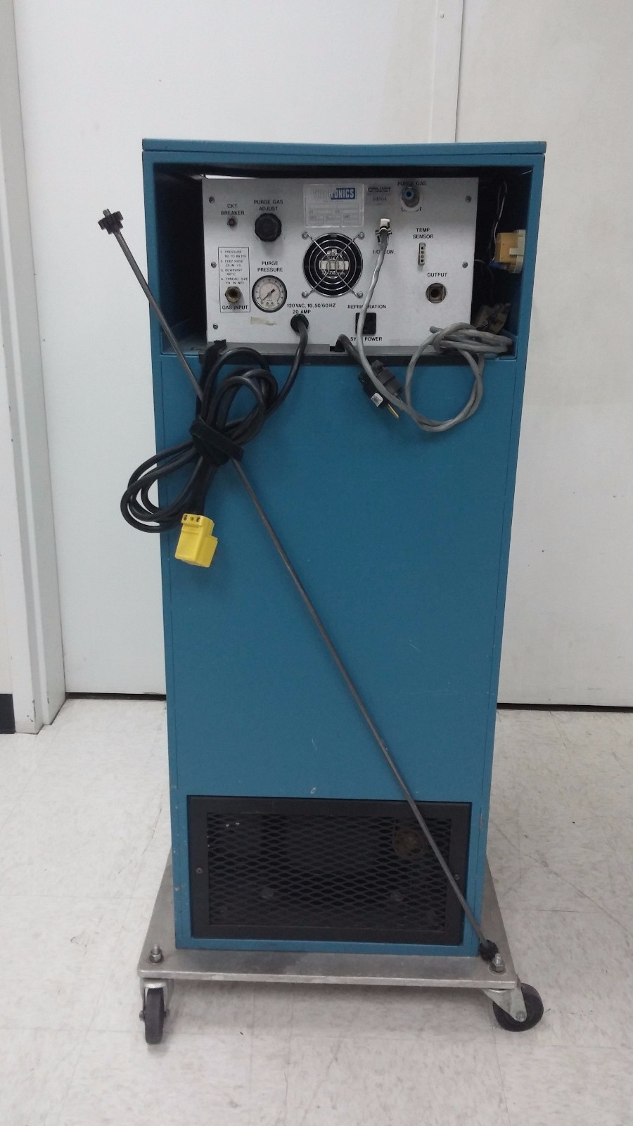 Thermonics T-2400R Temperature Forcing System