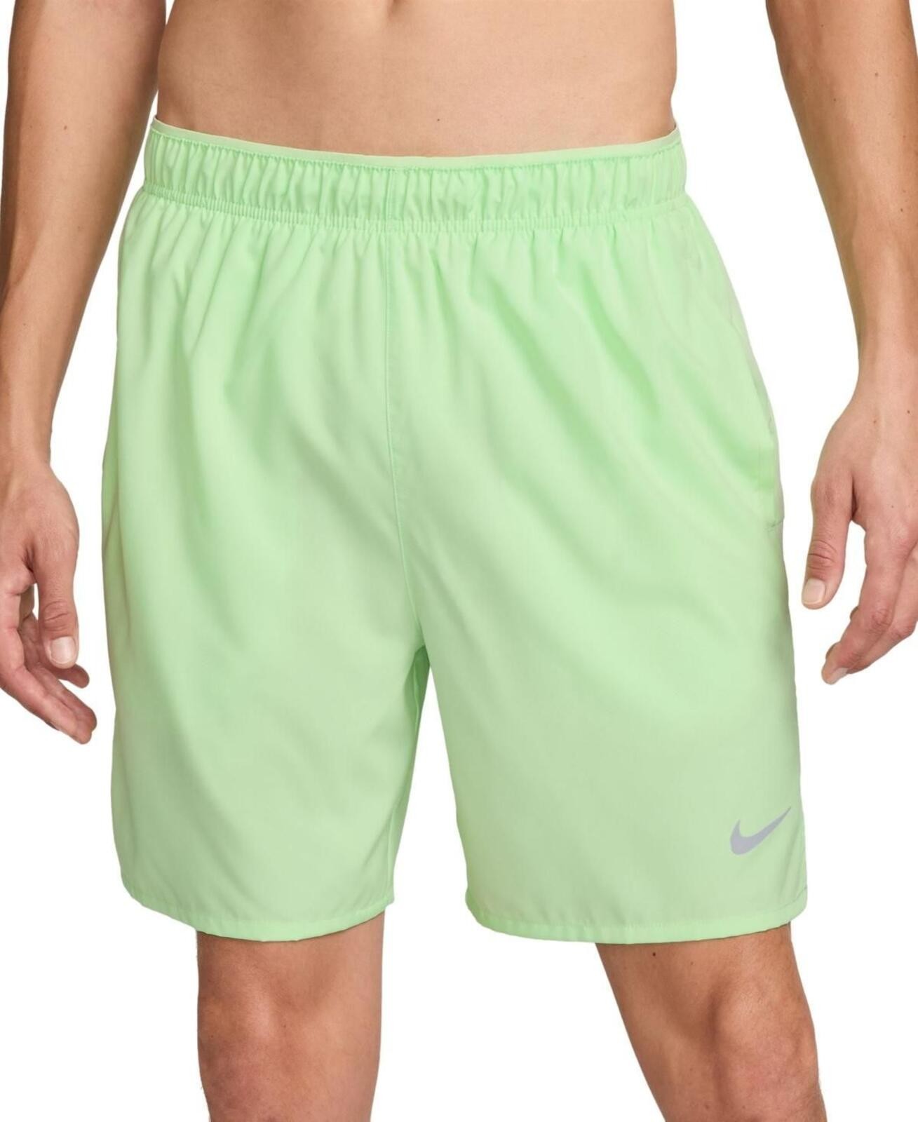 Nike Challenger Men S Dri-FIT 7 Color: Vapor Green/Vapor Green/Vapor Green Med