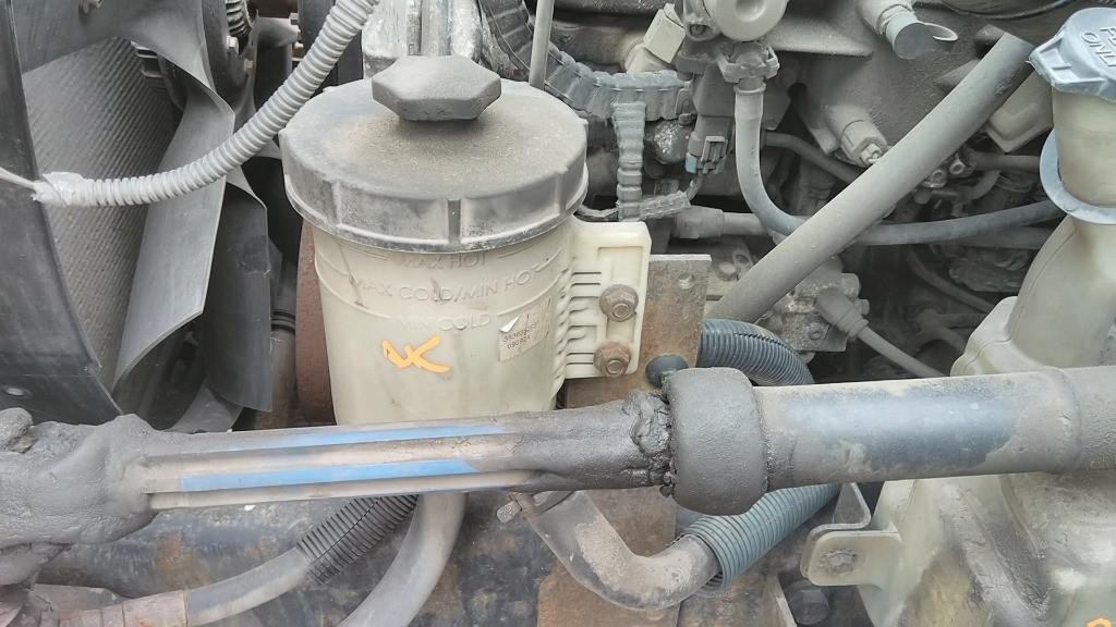Replaces 2010 INTERNATIONAL 4300 POWER STEERING RESERVOIR ,  OH