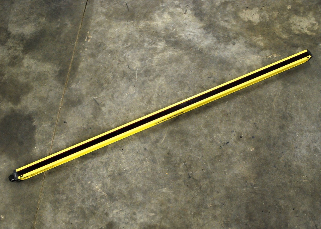 Banner MINI-SCREEN Emitter MSE4824Y 48" - USED