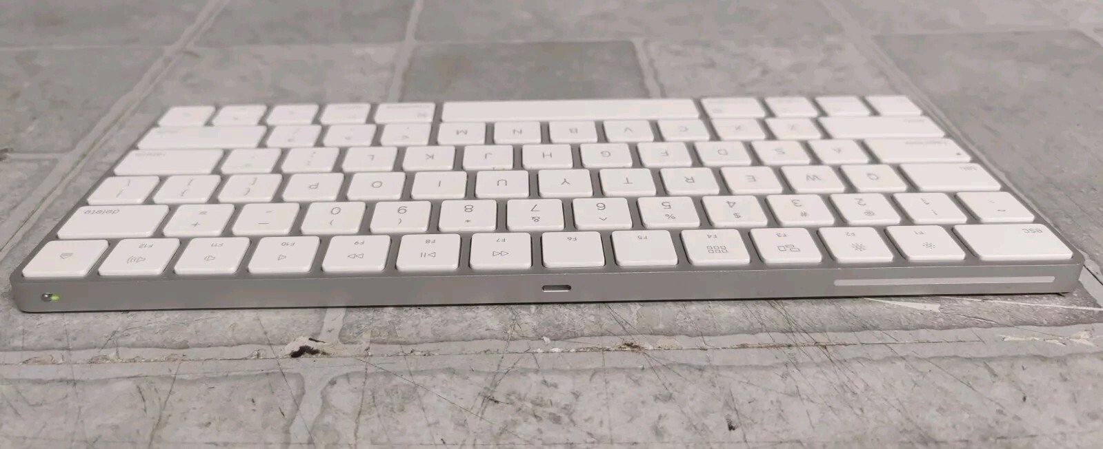 Apple Wireless Magic Keyboard A1644