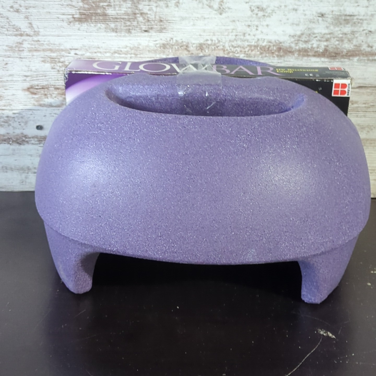 GlitterBug Disclosure Center with GlowBarLED