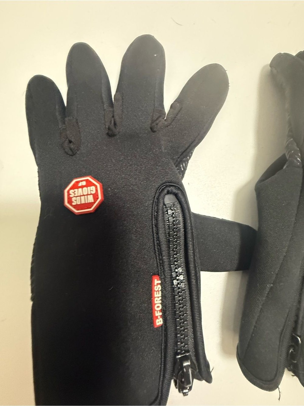 Black Winter Gloves with Zip Detail