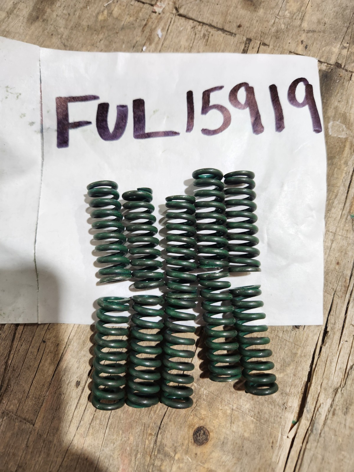 Qty 10** Eaton Fuller 15919 Green Detent Spring 1.5” relaxed Length