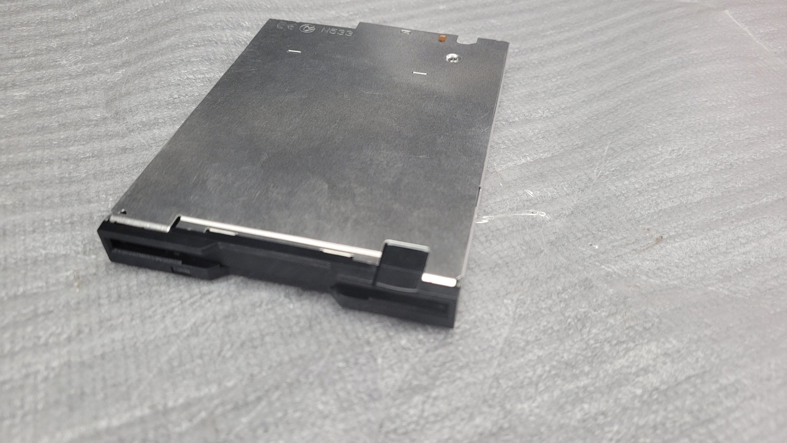 Floppy Drive TEAC Slim Black Front 1.44MB 3.5" Internal Floppy Drive 19307588-61